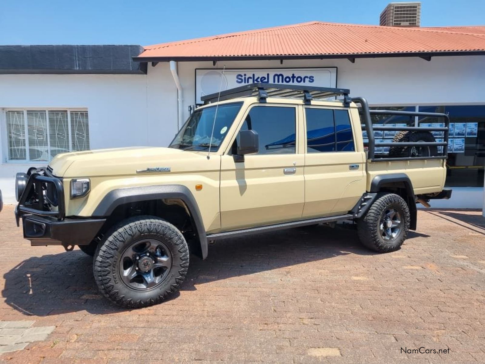 U 2147484883 5852000